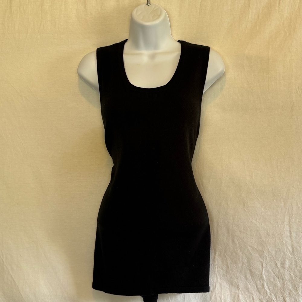 C-110โ Susan Graver Black Sleeveless Pullover Sweater Size L